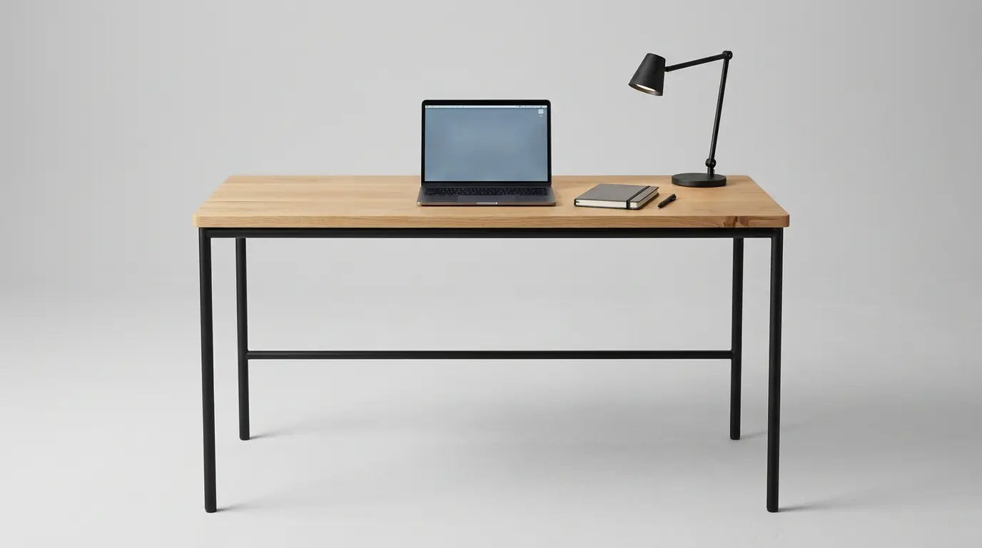 Meja kerja minimalis kayu dengan kaki besi ramping untuk startup
